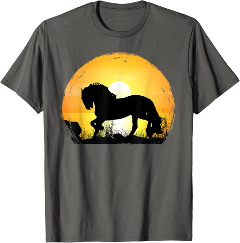 Foto de Sunset Horse Breed Silhouette - Friesian T-Shirt