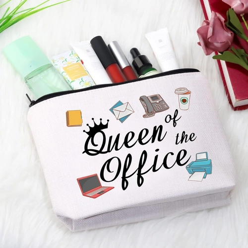 Foto de GJTIM Secretary Gift Secretary Thank You Zipper Pouch Gift Queen of Office Travel Makeup Bag Gift for Coworkers (Office Queen Bag)