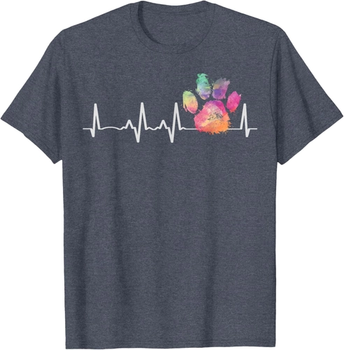 Foto de Cute Veterinarian Gift Rainbow Paw Print Heartbeat Vet Tech T-Shirt