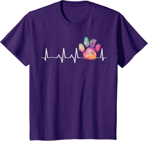 Foto de Cute Veterinarian Gift Rainbow Paw Print Heartbeat Vet Tech T-Shirt