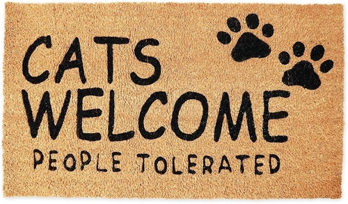 Foto de Juvale Cats Welcome People Tolerated Welcome Mat, Natural Coir Doormat (30 x 17 in)